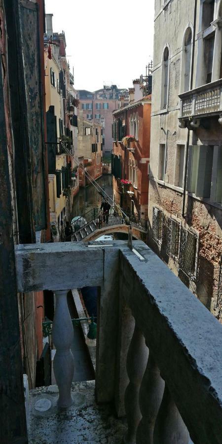 Balcone Sul Canale ヴェネツィア エクステリア 写真